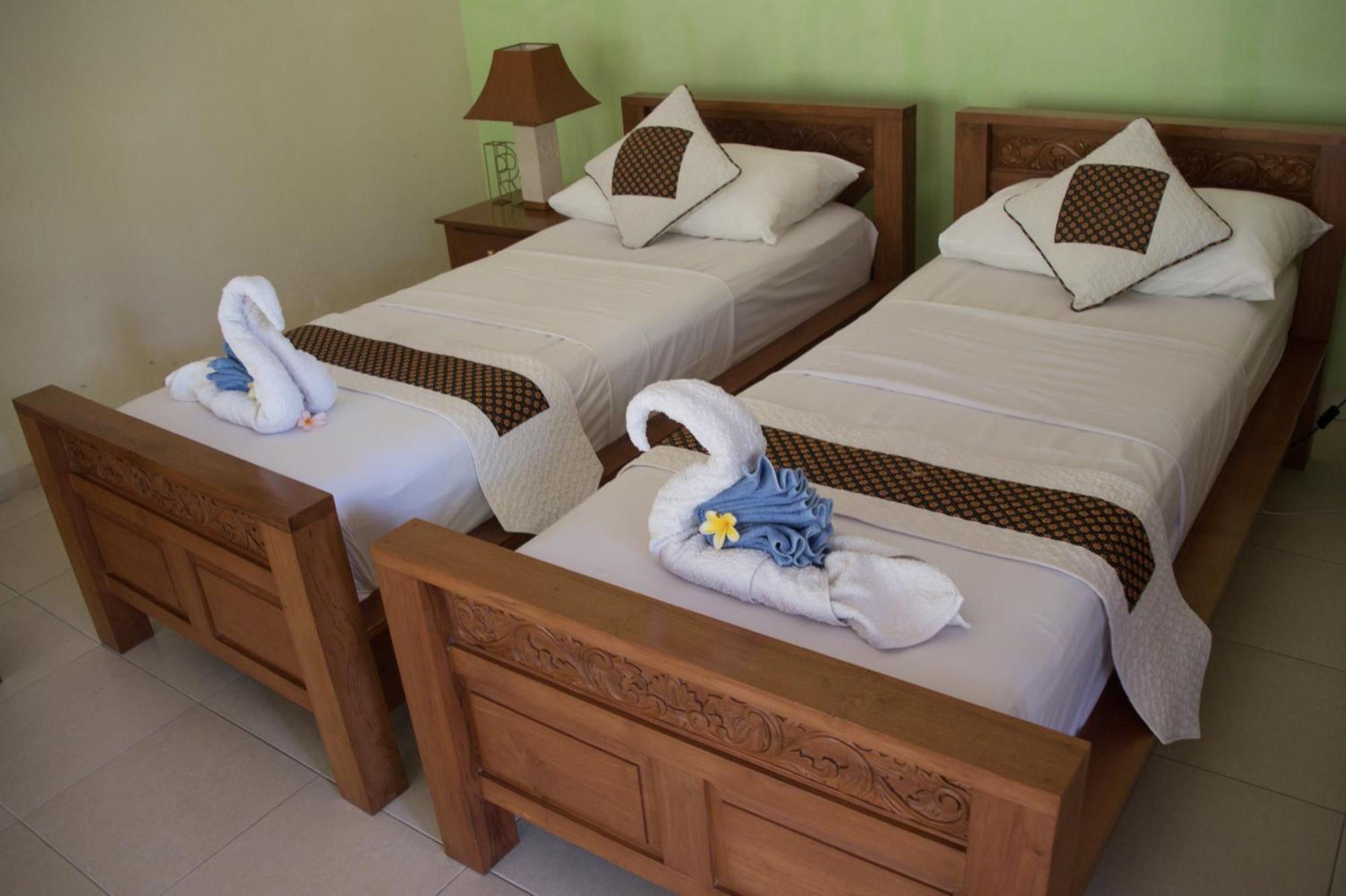 Guesthouse Rumah Senang Kalibaru Zewnętrze zdjęcie