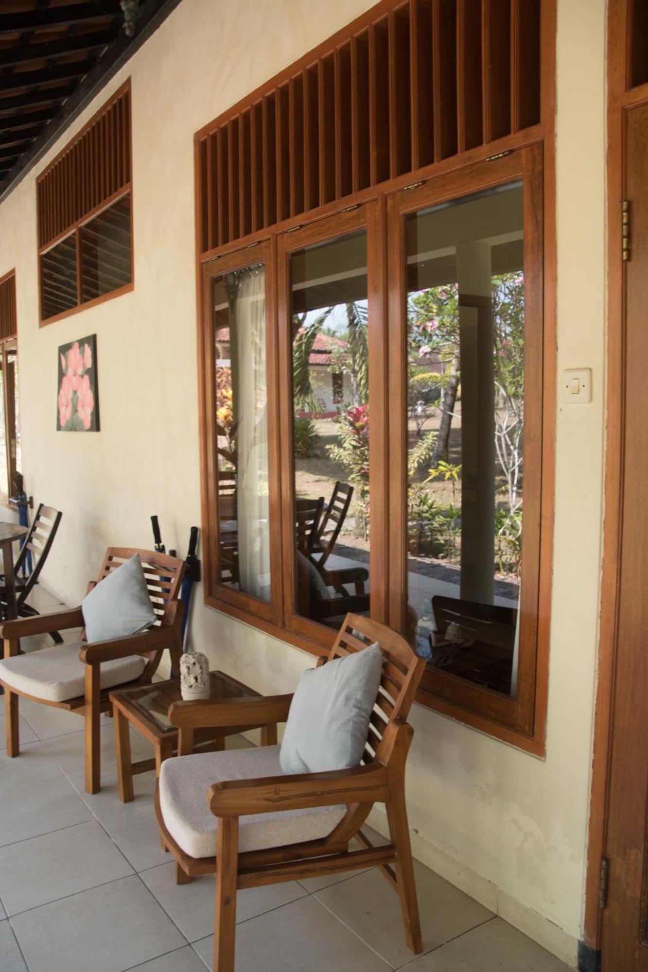 Guesthouse Rumah Senang Kalibaru Zewnętrze zdjęcie