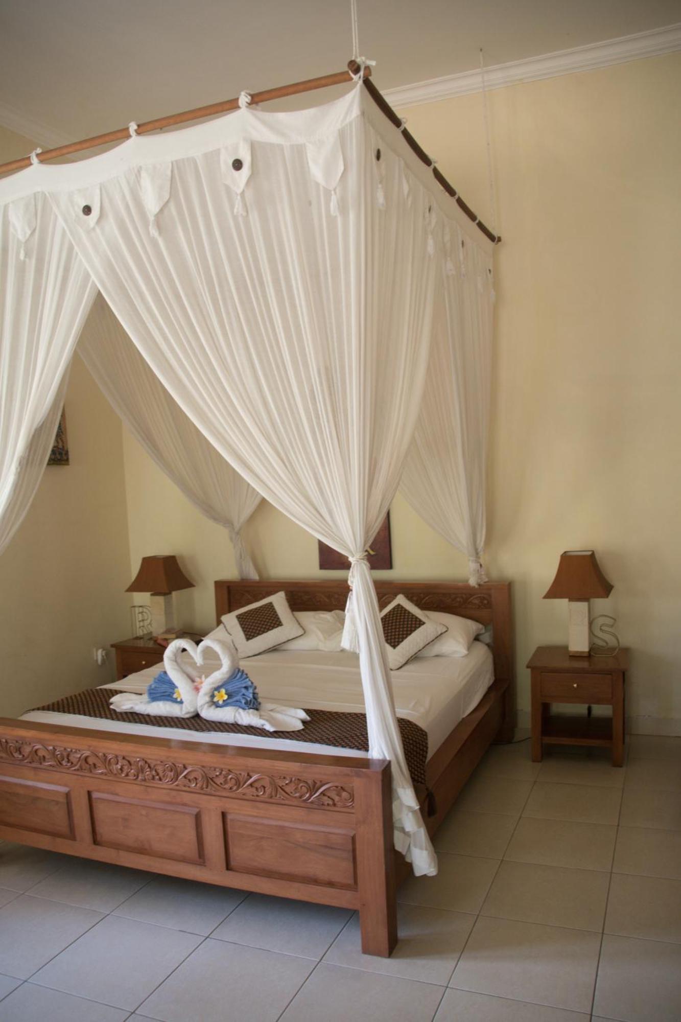 Guesthouse Rumah Senang Kalibaru Zewnętrze zdjęcie