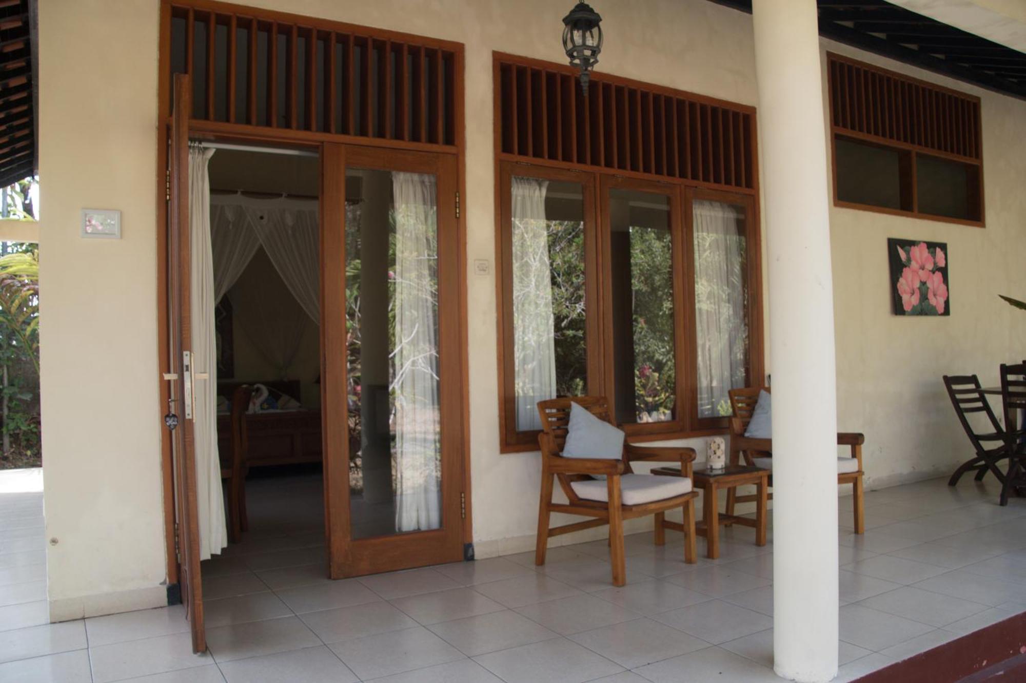 Guesthouse Rumah Senang Kalibaru Zewnętrze zdjęcie