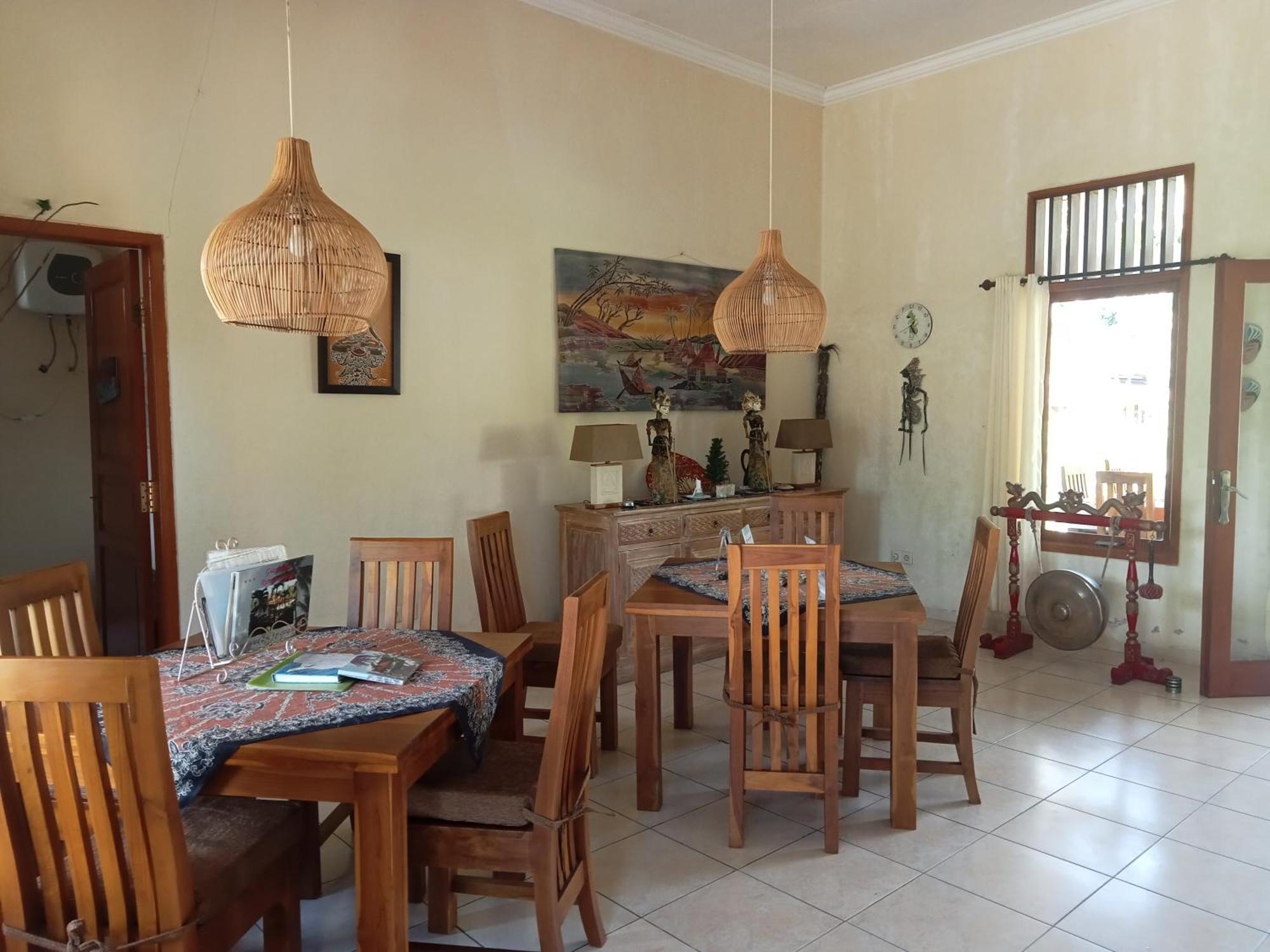 Guesthouse Rumah Senang Kalibaru Zewnętrze zdjęcie