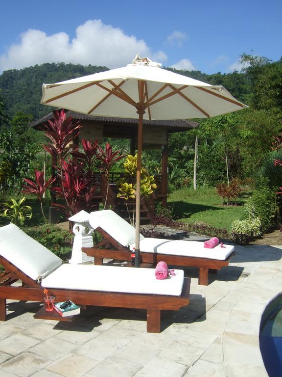 Guesthouse Rumah Senang Kalibaru Zewnętrze zdjęcie