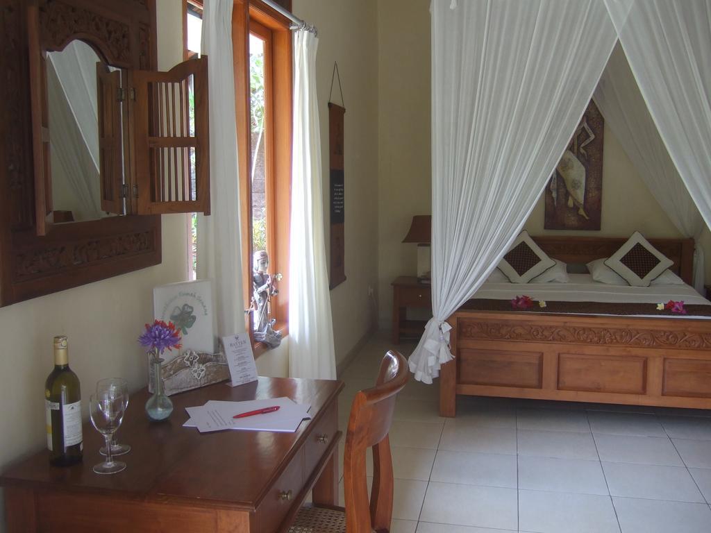 Guesthouse Rumah Senang Kalibaru Zewnętrze zdjęcie